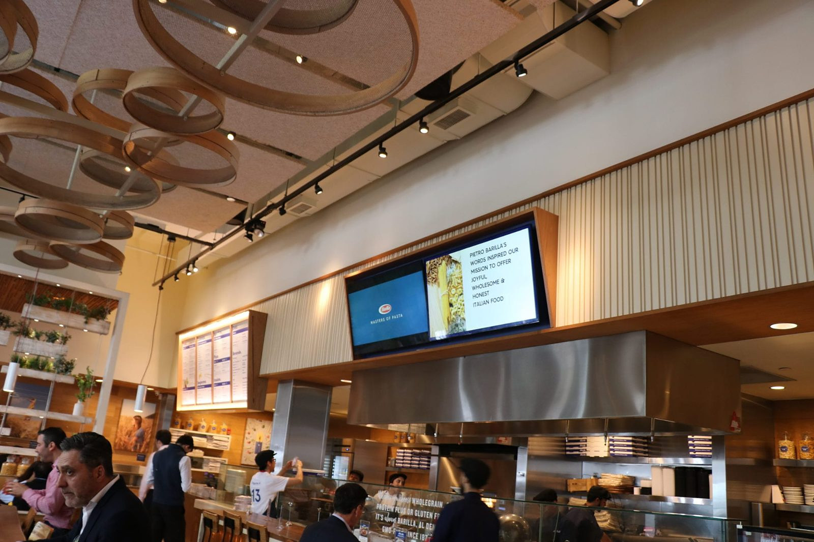 Barilla Restaurant, restaurant interior in New York City built by AIK Renovations, New York general contractor (photo 1 of 3)