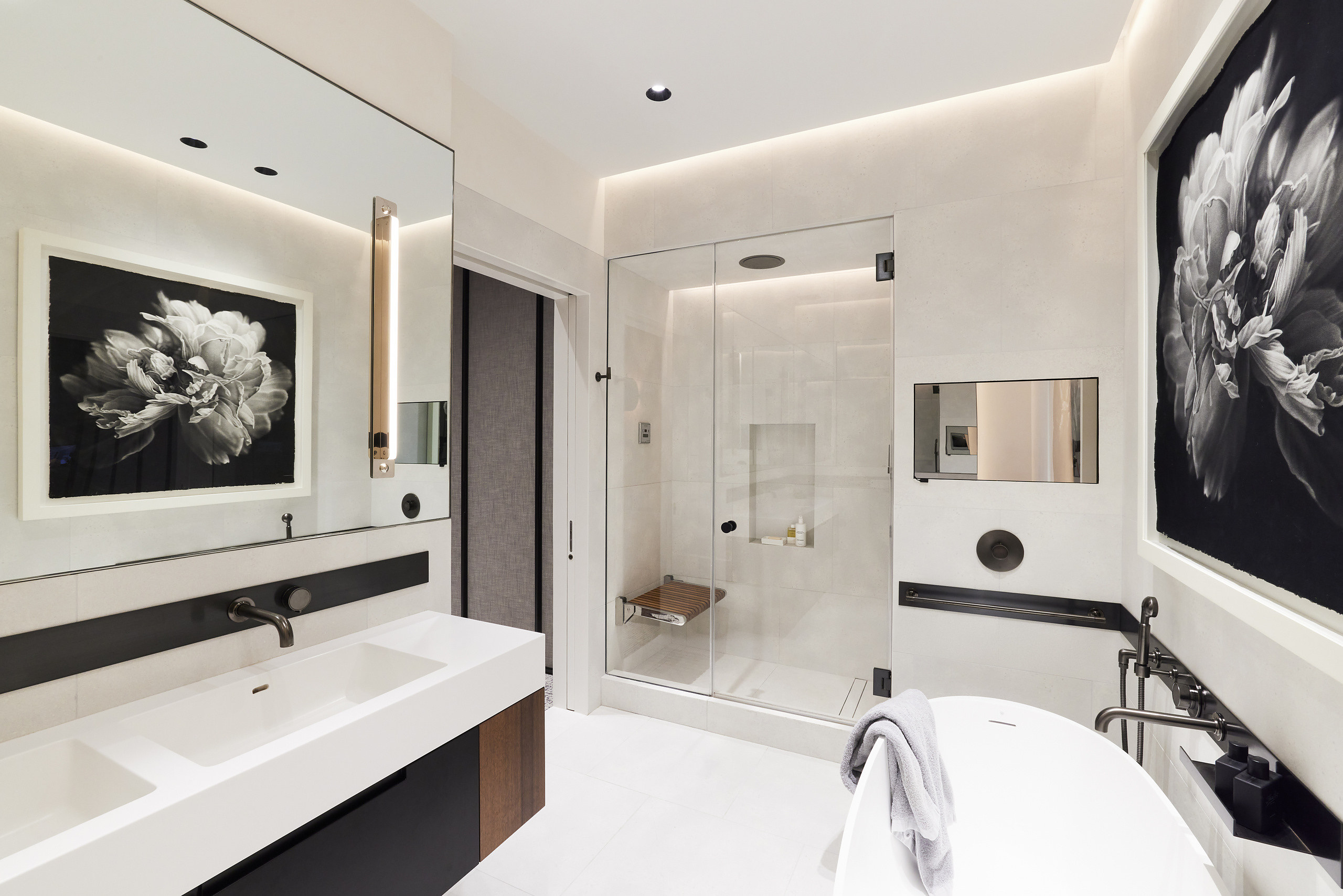 Chelsea Master Suite, residential interior in Manhattan built by AIK Renovations, New York general contractor