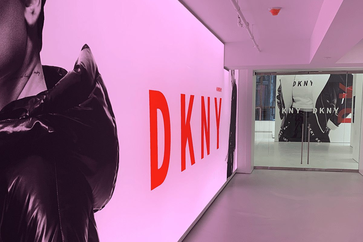 DKNY, fashion showroom interior in Manhattan built by AIK Renovations, New York general contractor (photo 3 of 6)