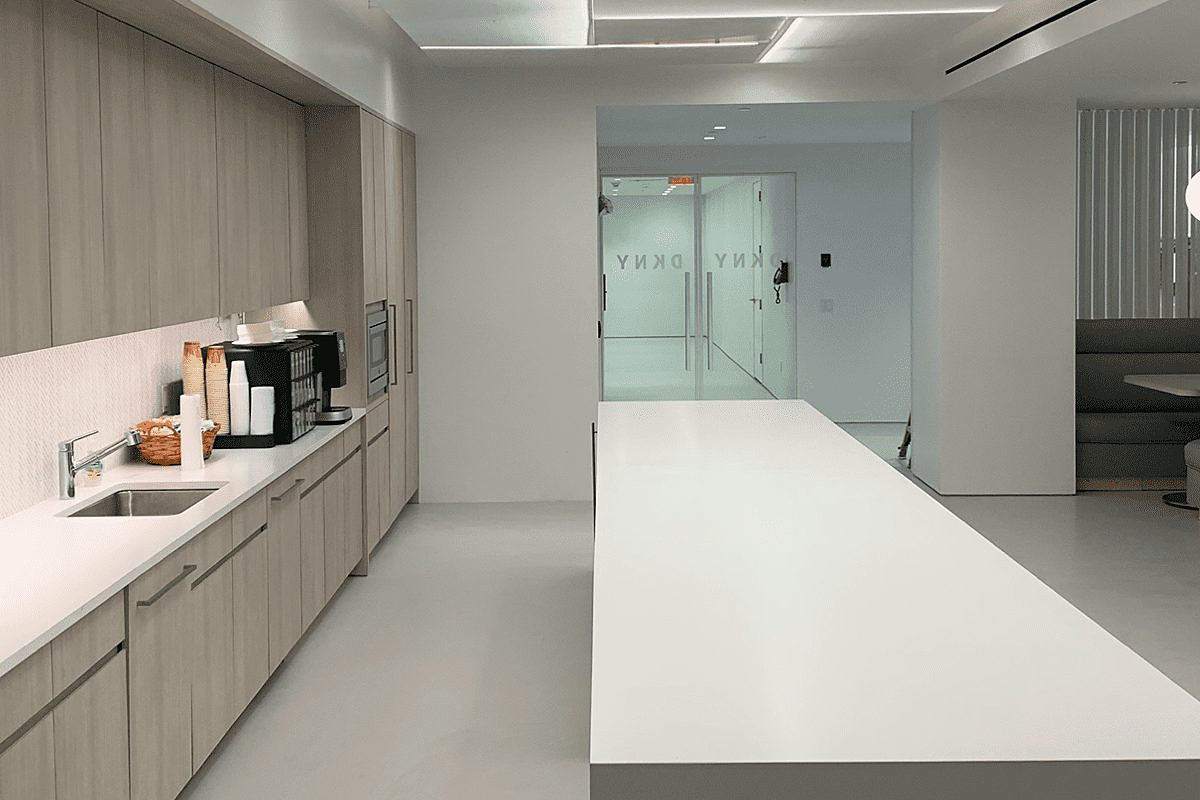 DKNY, fashion showroom interior in Manhattan built by AIK Renovations, New York general contractor (photo 6 of 6)