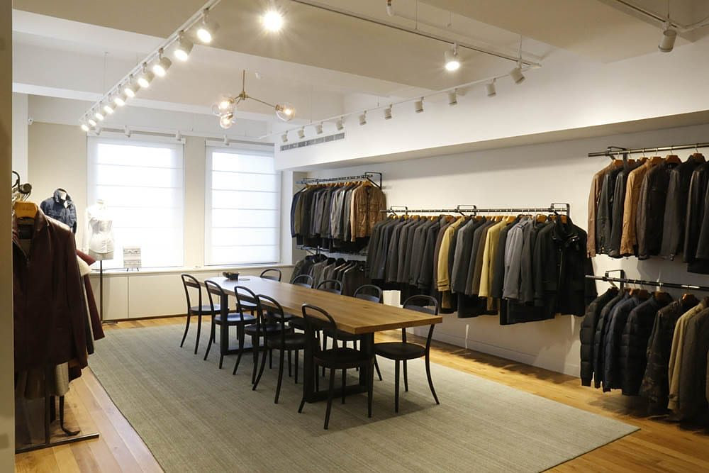 Elliott Lauren, fashion showroom interior in Manhattan built by AIK Renovations, New York general contractor (photo 3 of 6)
