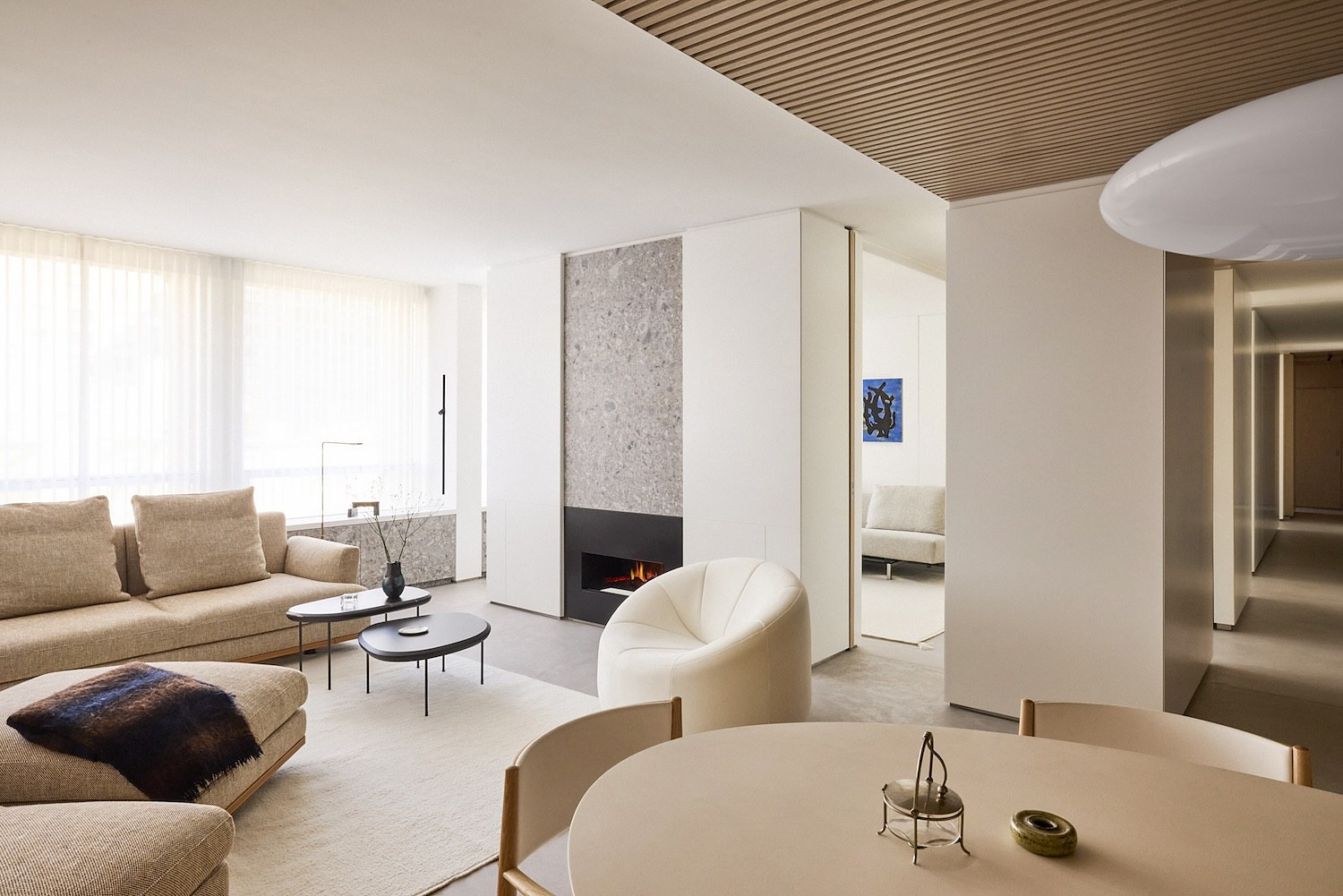 Kips Bay Towers Residence, residential interior in Manhattan built by AIK Renovations, New York general contractor (photo 2 of 8)