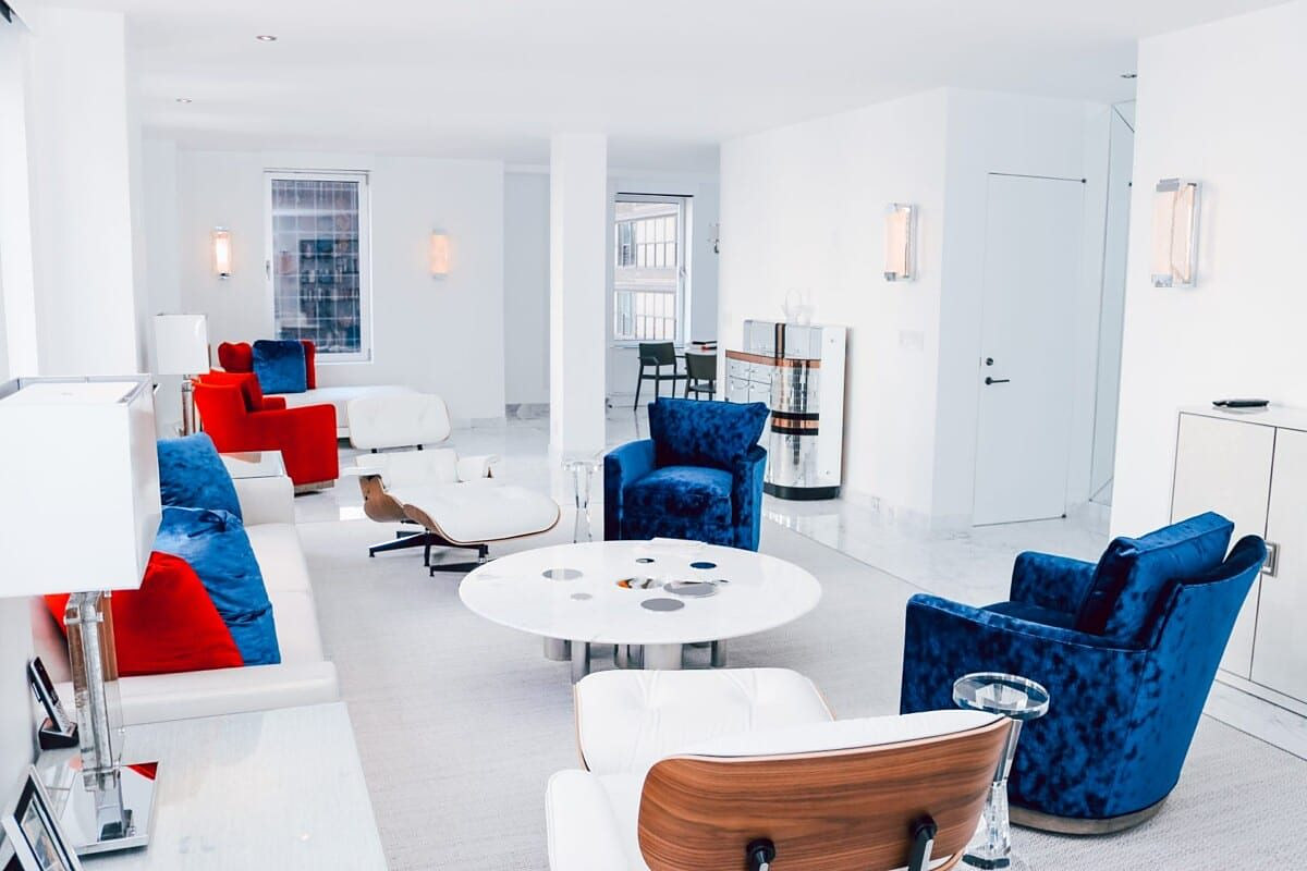 Midtown Park Avenue Residence, residential interior in Manhattan built by AIK Renovations, New York general contractor (photo 3 of 3)