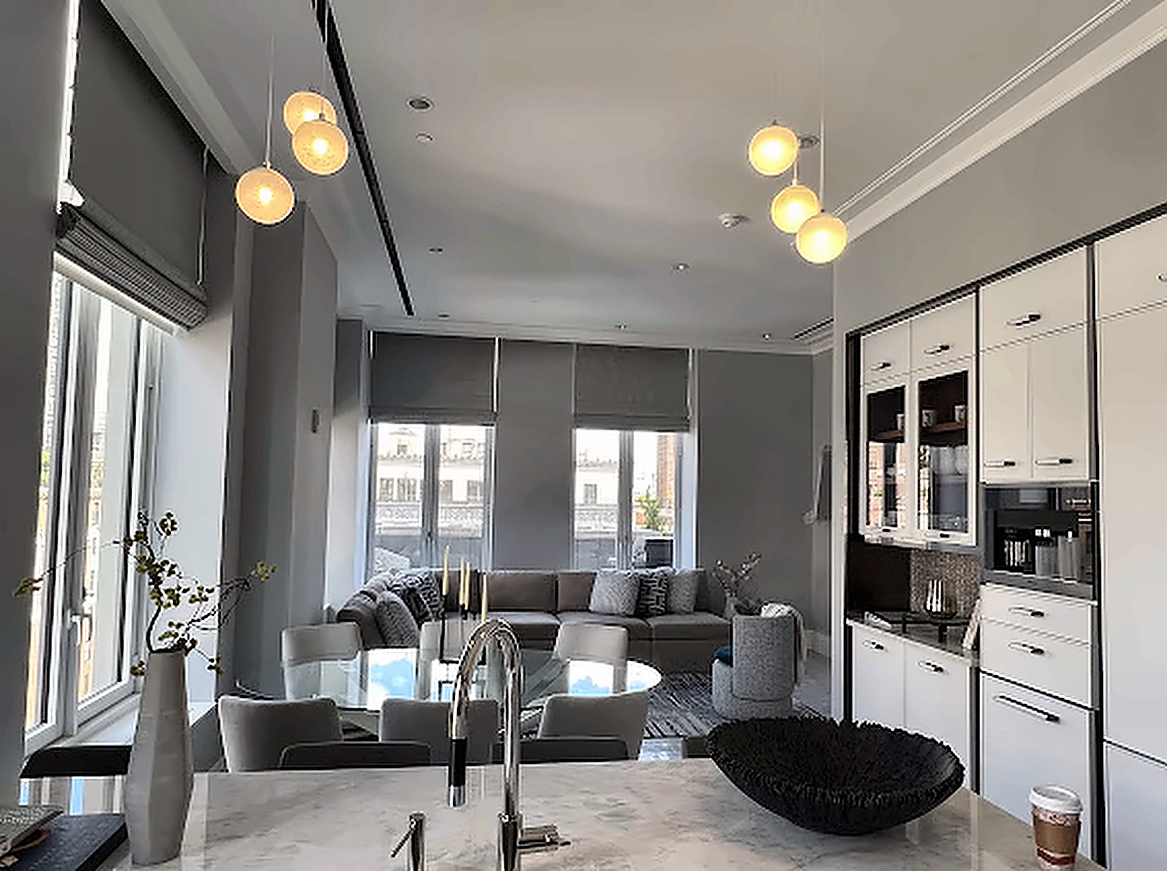 Park Avenue Apartment, residential interior in Manhattan built by AIK Renovations, New York general contractor (photo 3 of 6)