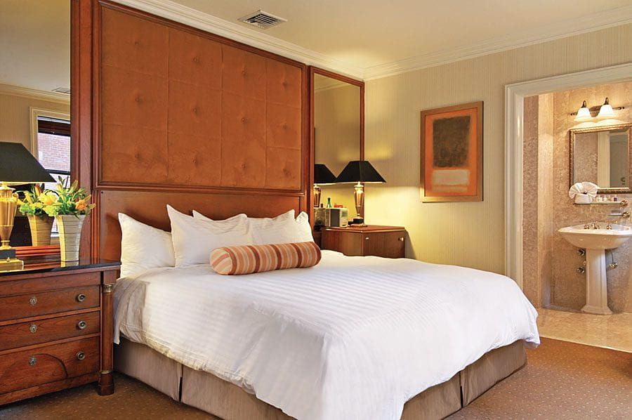 The Iroquois, hotel interior in Manhattan built by AIK Renovations, New York general contractor (photo 6 of 6)
