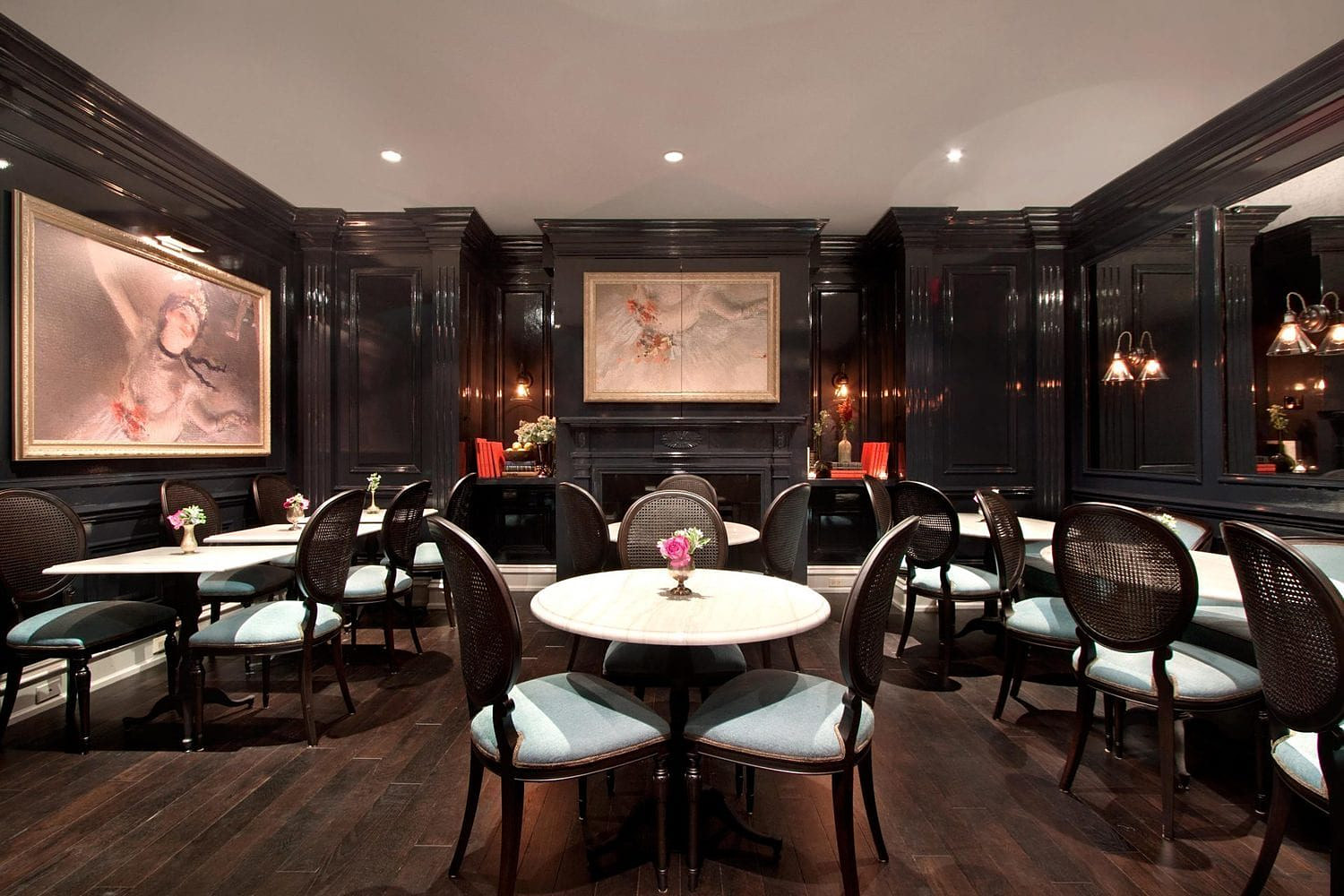 The Iroquois, hotel interior in Manhattan built by AIK Renovations, New York general contractor (photo 3 of 6)