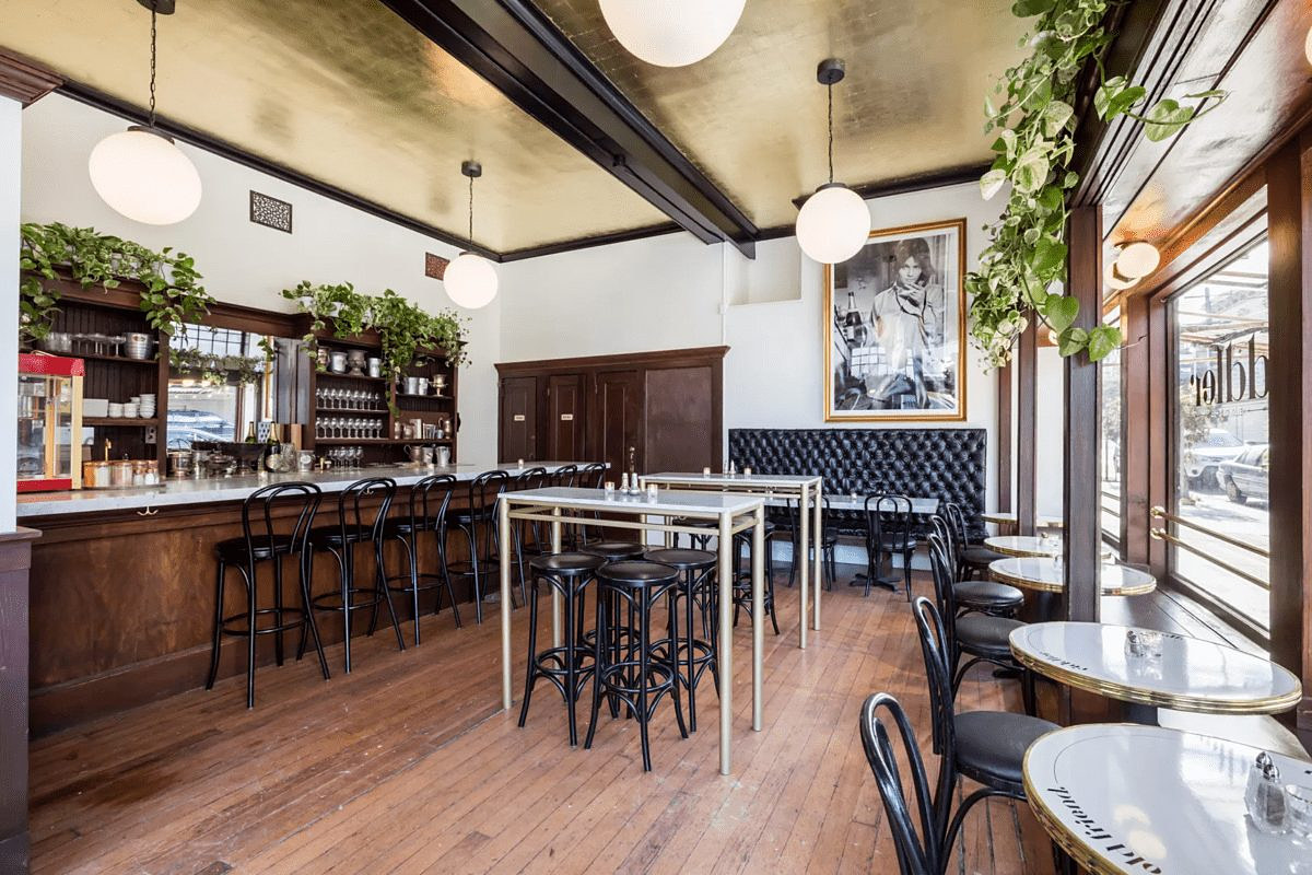The Riddler, restaurant interior in Manhattan built by AIK Renovations, New York general contractor (photo 4 of 4)