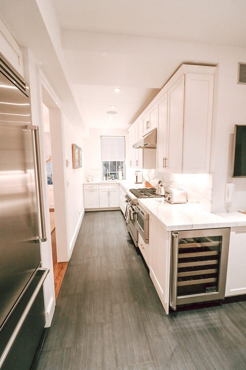Upper East Side Apartment, residential interior in Manhattan built by AIK Renovations, New York general contractor (photo 6 of 6)
