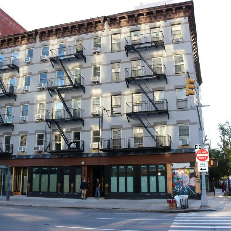 10th Avenue Multifamily Rental, residential interior in Manhattan built by AIK Renovations, New York general contractor