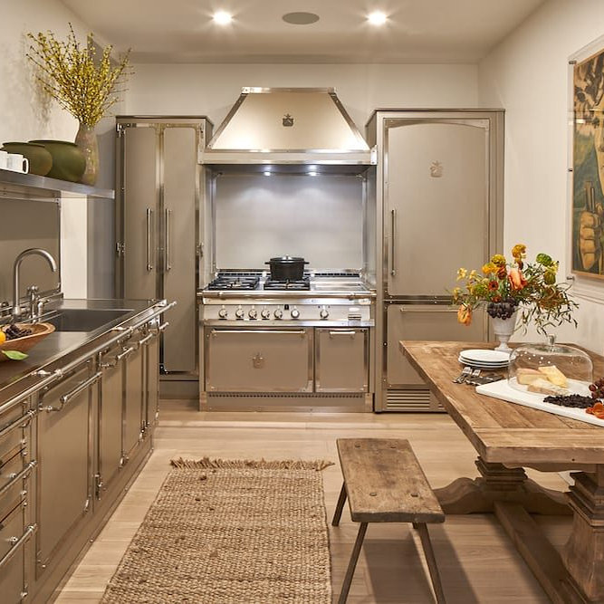 Gramercy Park Apartment, residential interior in Manhattan built by AIK Renovations, New York general contractor