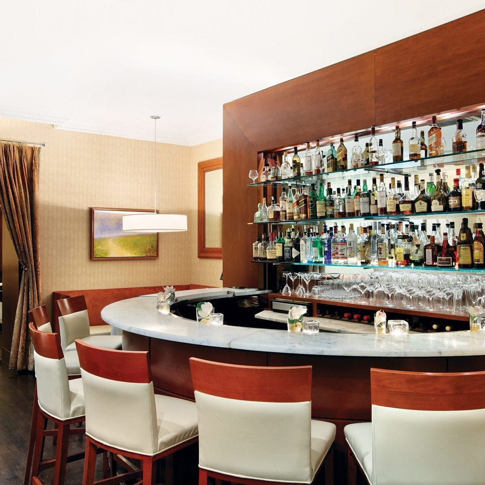 The Iroquois, hotel interior in Manhattan built by AIK Renovations, New York general contractor